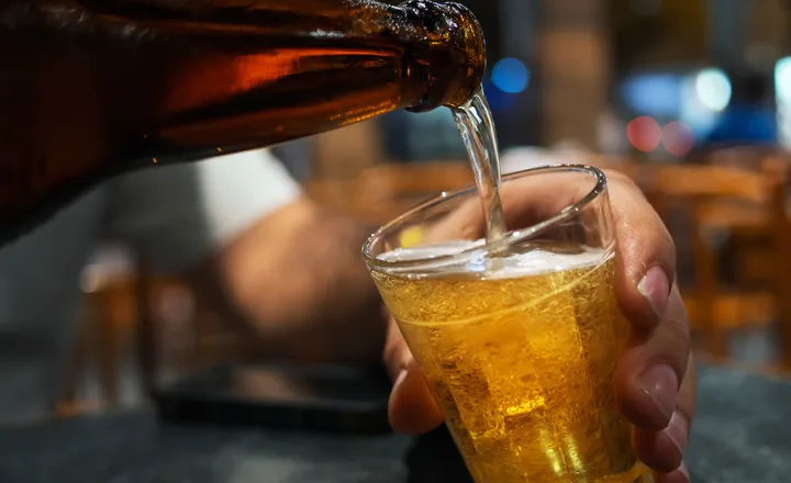 Brasil aumenta exportações de cerveja em 42% no primeiro semestre de 2024