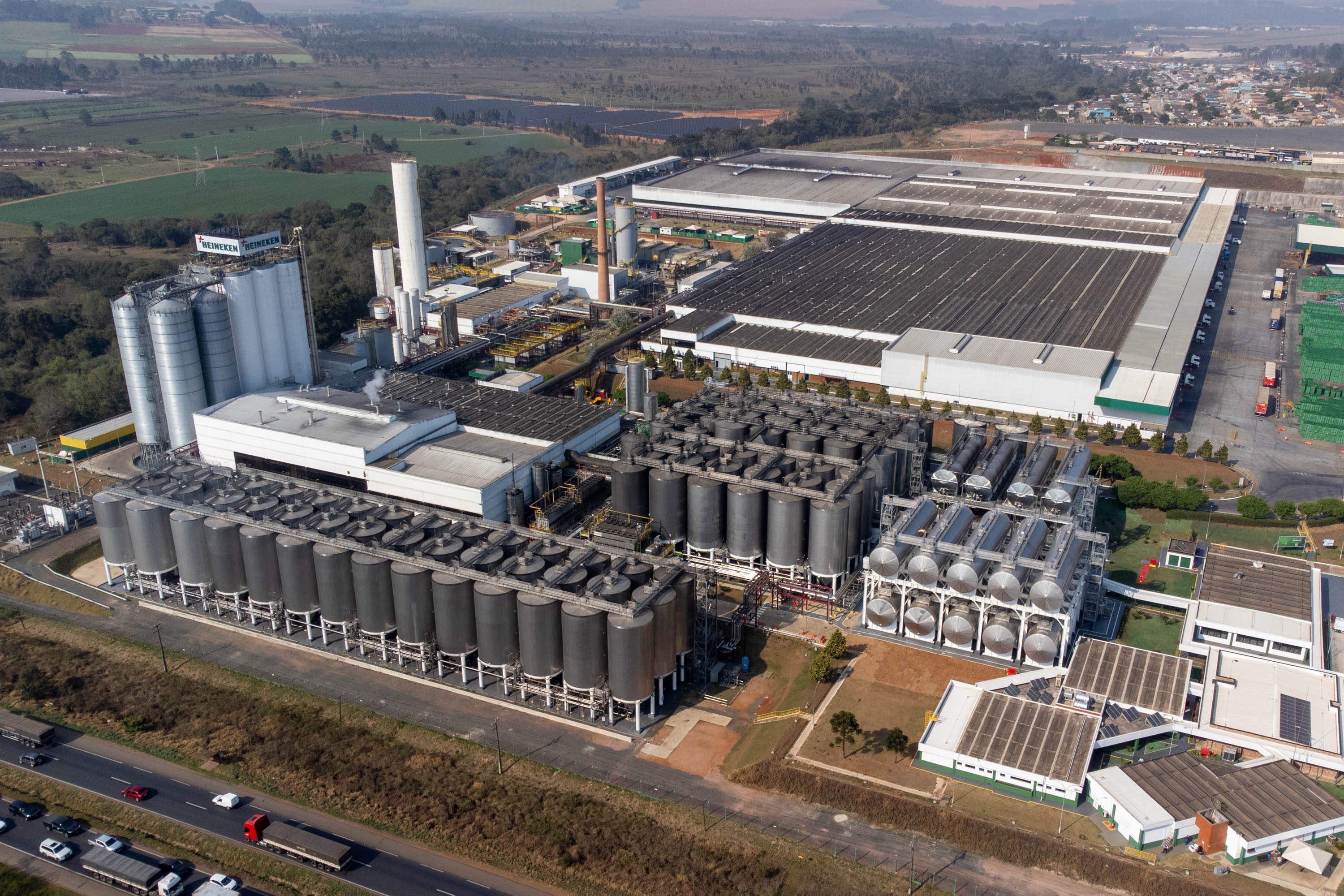 Do campo ao copo: indústria cervejeira investiu R$ 5 bilhões em 5 anos no Paraná