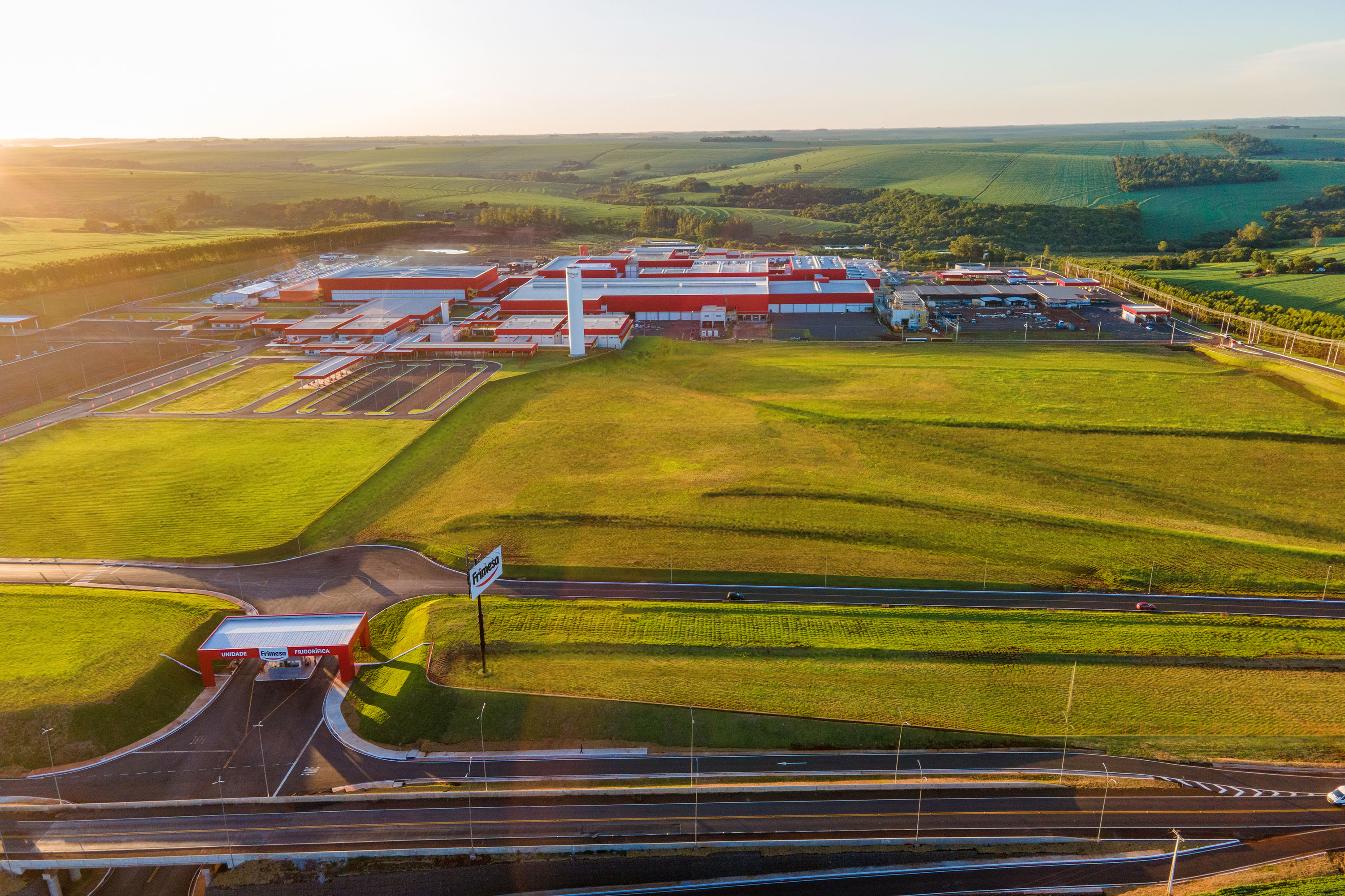 BRDE firma no Paraná primeiro contrato com recursos de Letras de Crédito do Agronegócio
