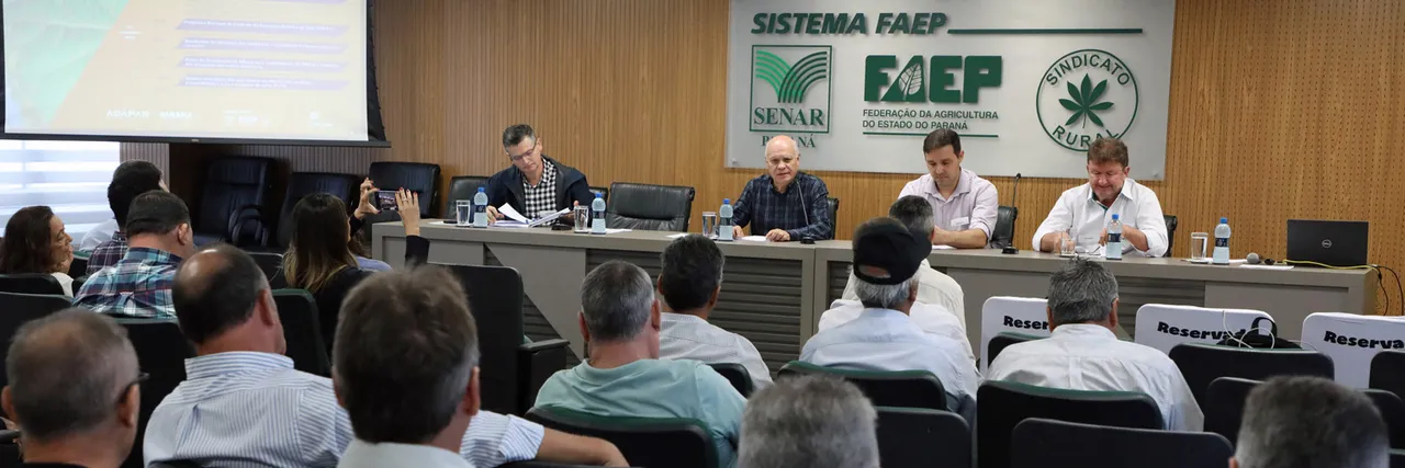Fórum define proposta de novo calendário de semeadura da soja no Paraná