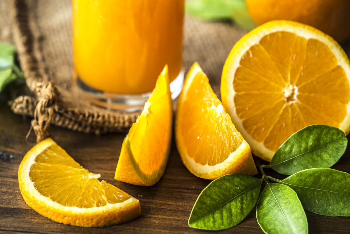 Setor de suco de laranja registra faturamento recorde, mas enfrenta queda no consumo