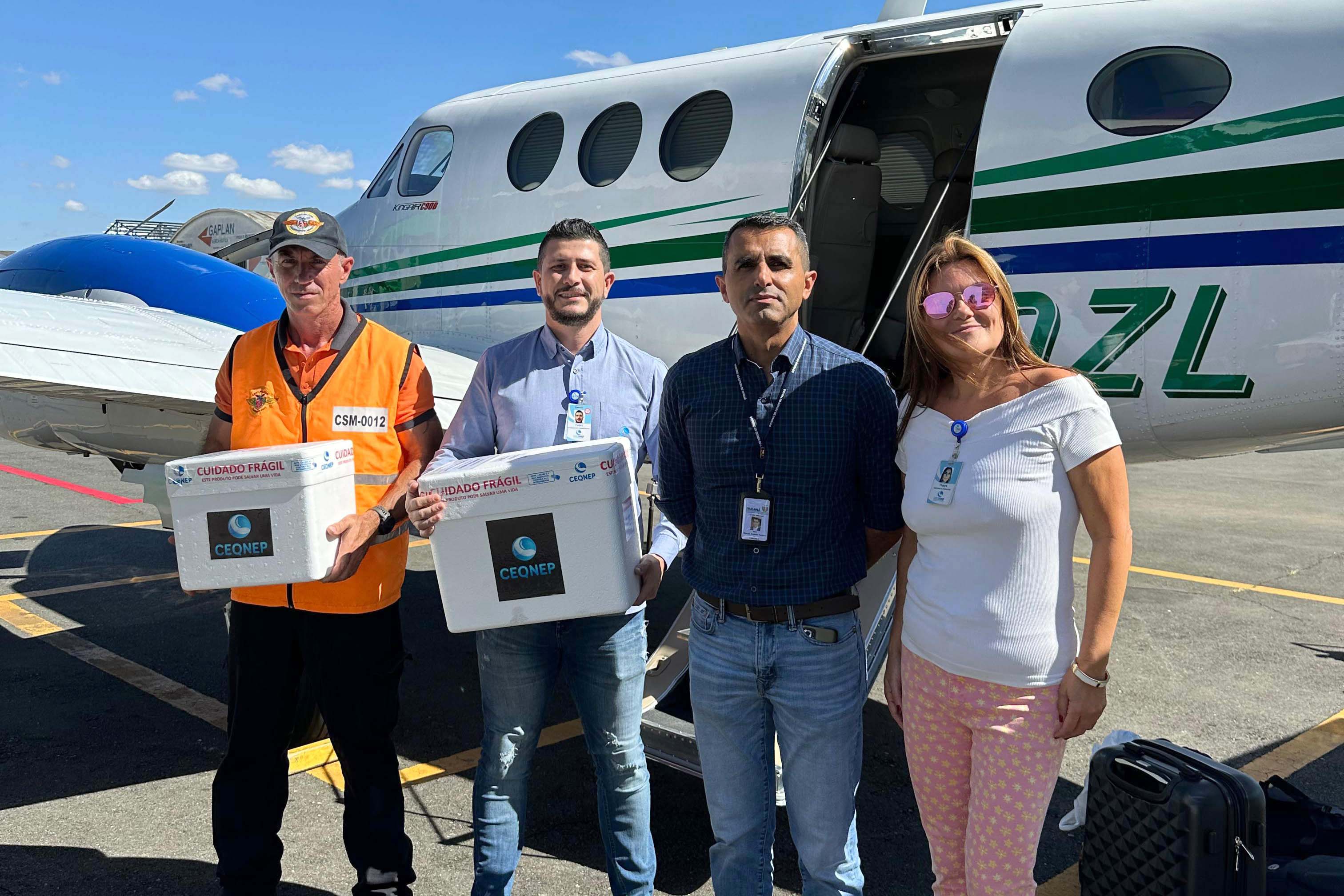 Aviões do Paraná levam veterinários, medicamentos e internet ao Rio Grande do Sul